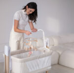 Neno Eli – Vrtuljak za krevetac s držačem - Image 3