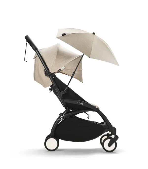 YOYO3_6PLUS_BlackFrame_BonpointBeige_Parasol_250128-02_eCom Stokke YOYO³ Suncobran - Bonpoint Beige - Image 2