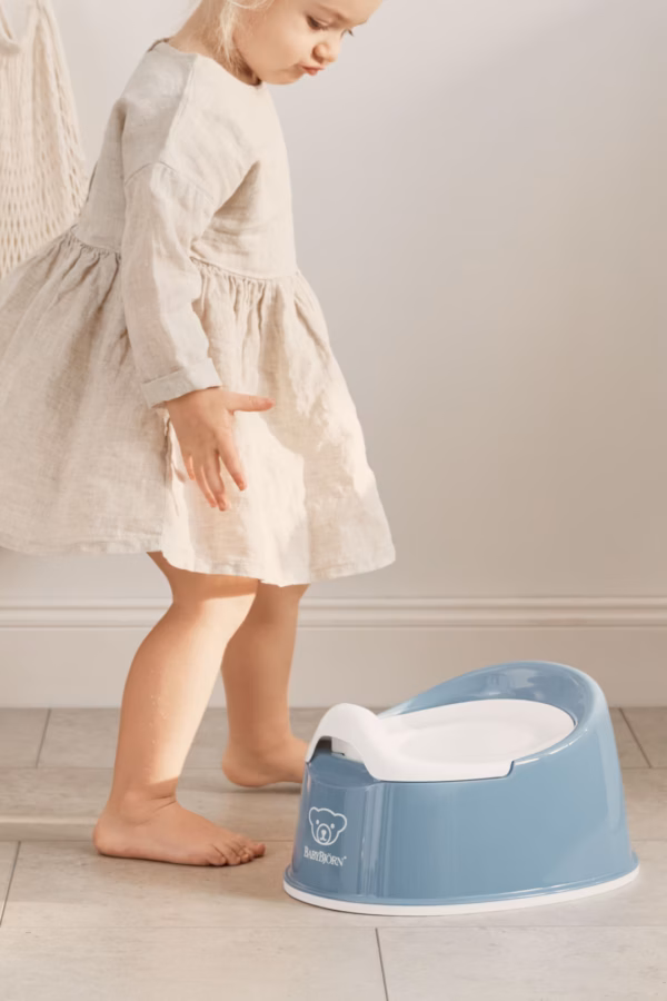 051269_03 BabyBjörn tuta Smart Potty, DeepBlue/White - Image 3