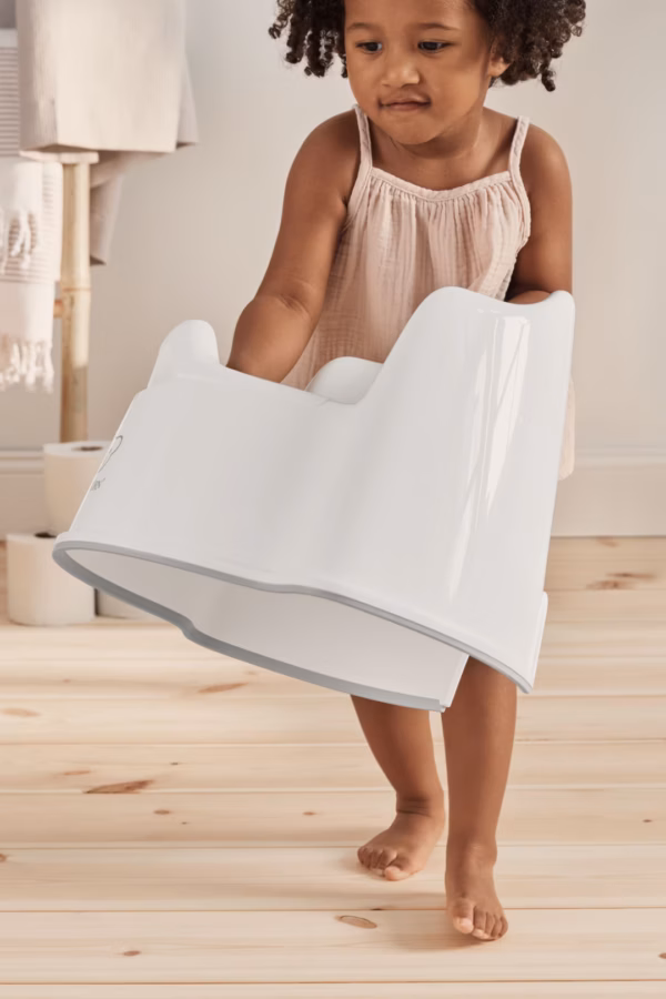 055221_04 BabyBjörn tuta Potty Chair, White/Grey - Image 4