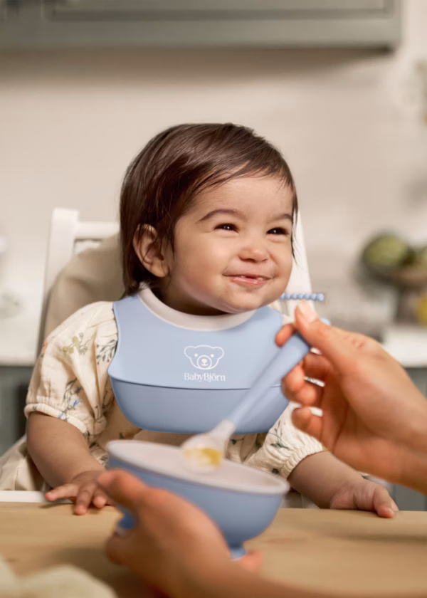 078002_02 BabyBjörn Set za hranjenje (Feeding Set, 3 kom) - Powder Blue - Image 2