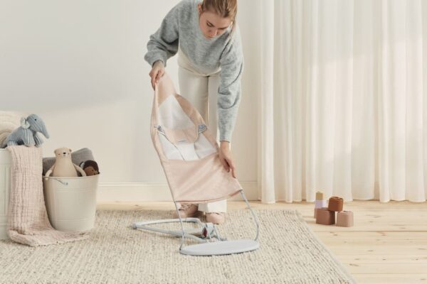 babybjörn ležaljka za bebe soft pearly pink/white, mash BabyBjörn Ležaljka za bebe Soft - Pearly Pink/White, Mash - Image 4