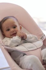 BabyBjörn Ležaljka za bebe Soft - Light pink/Gray, Woven/Jersey - Image 4