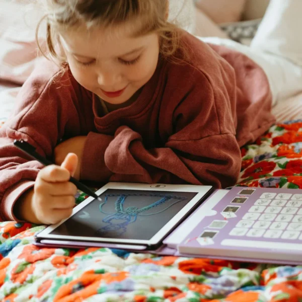 Kidywolf KIDYDRAW MINI Digitalna tabla za crtanje s 30 ilustracija - Princess - Image 3