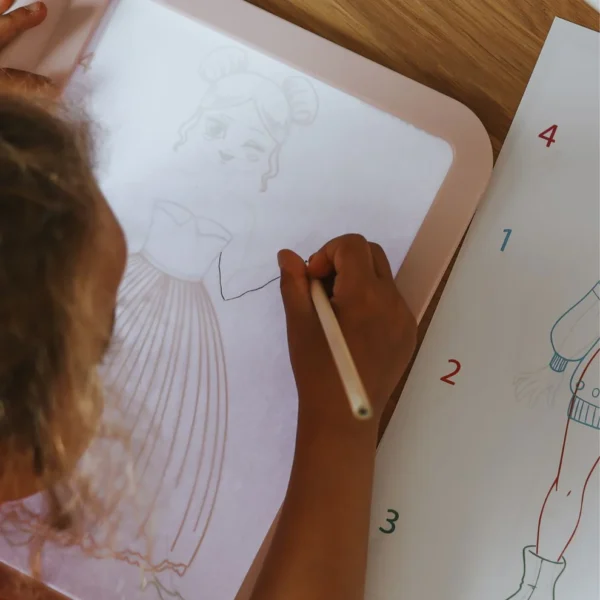 Kidywolf KIDYDRAW PRO Svjetleća tabla za crtanje i pisanje - Pink - Image 4