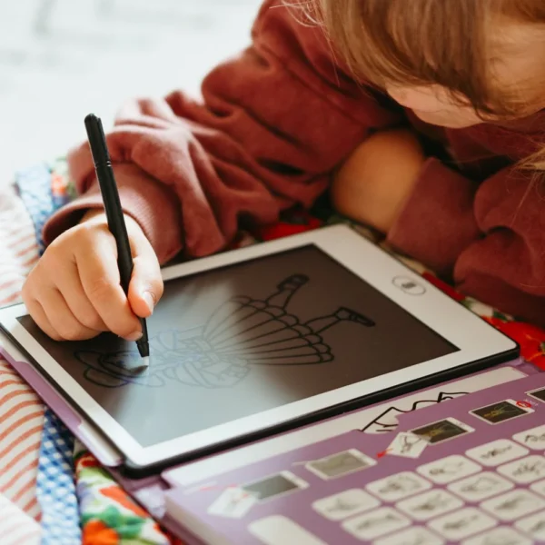 Kidywolf KIDYDRAW MINI Digitalna tabla za crtanje s 30 ilustracija - Princess - Image 4